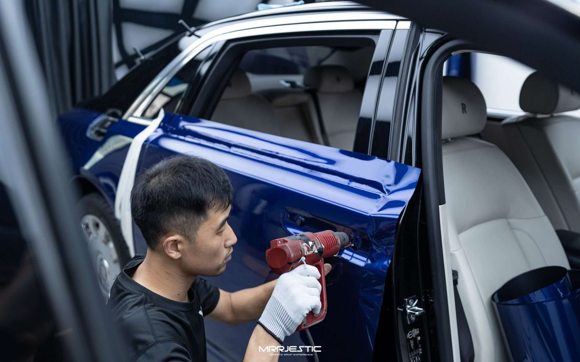 Rolls Royce Ghost – Gentian Blue — photo 1