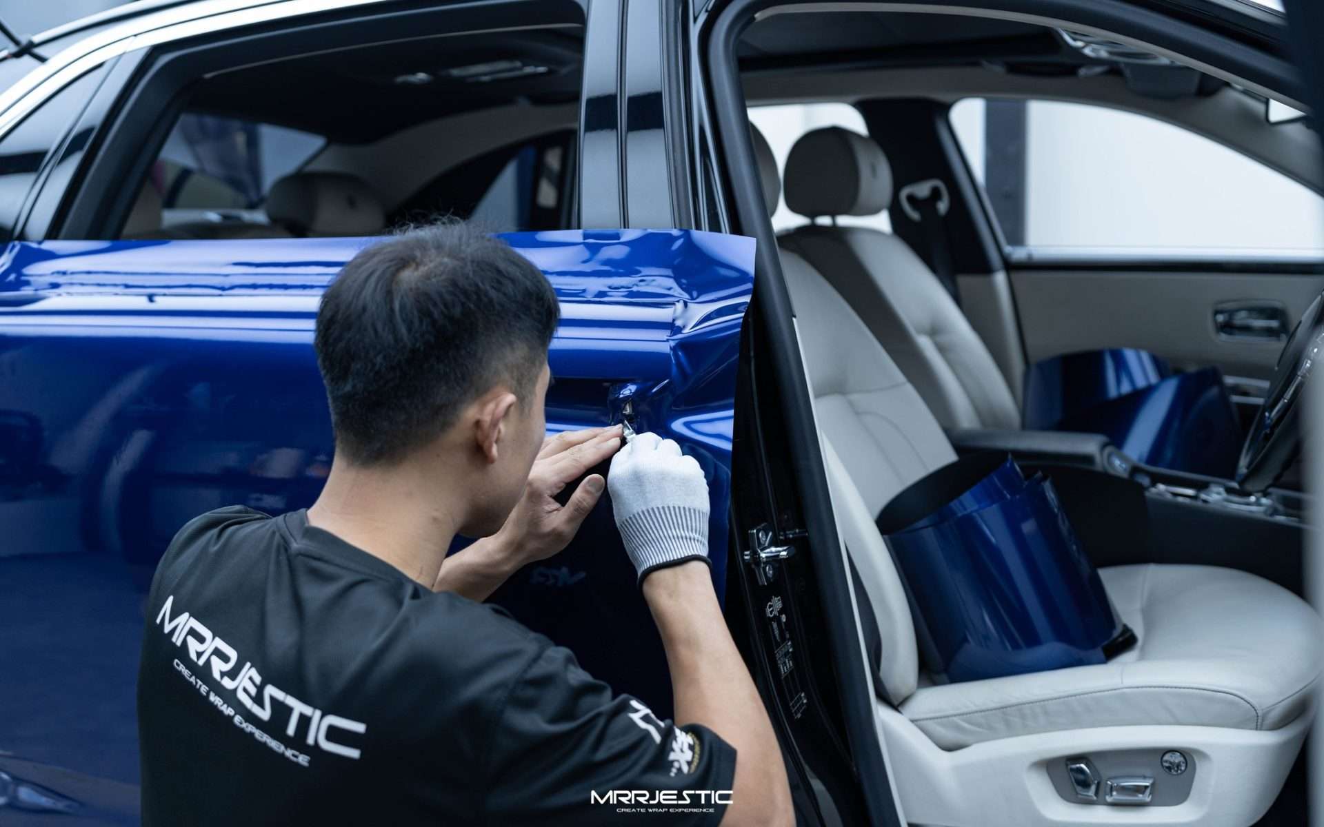 Rolls Royce Ghost – Gentian Blue — photo 5